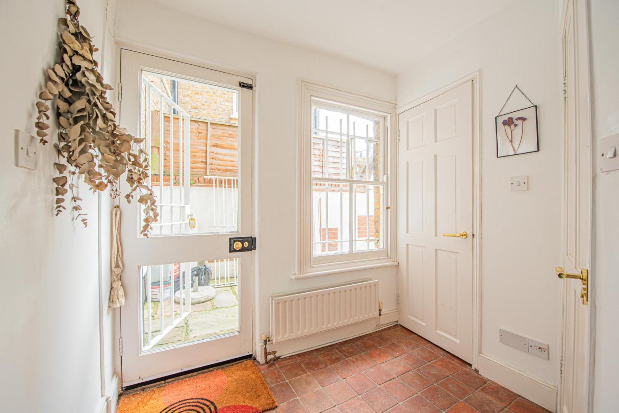 Apartment Stylish Flat Near Hammersmith & Holland Park