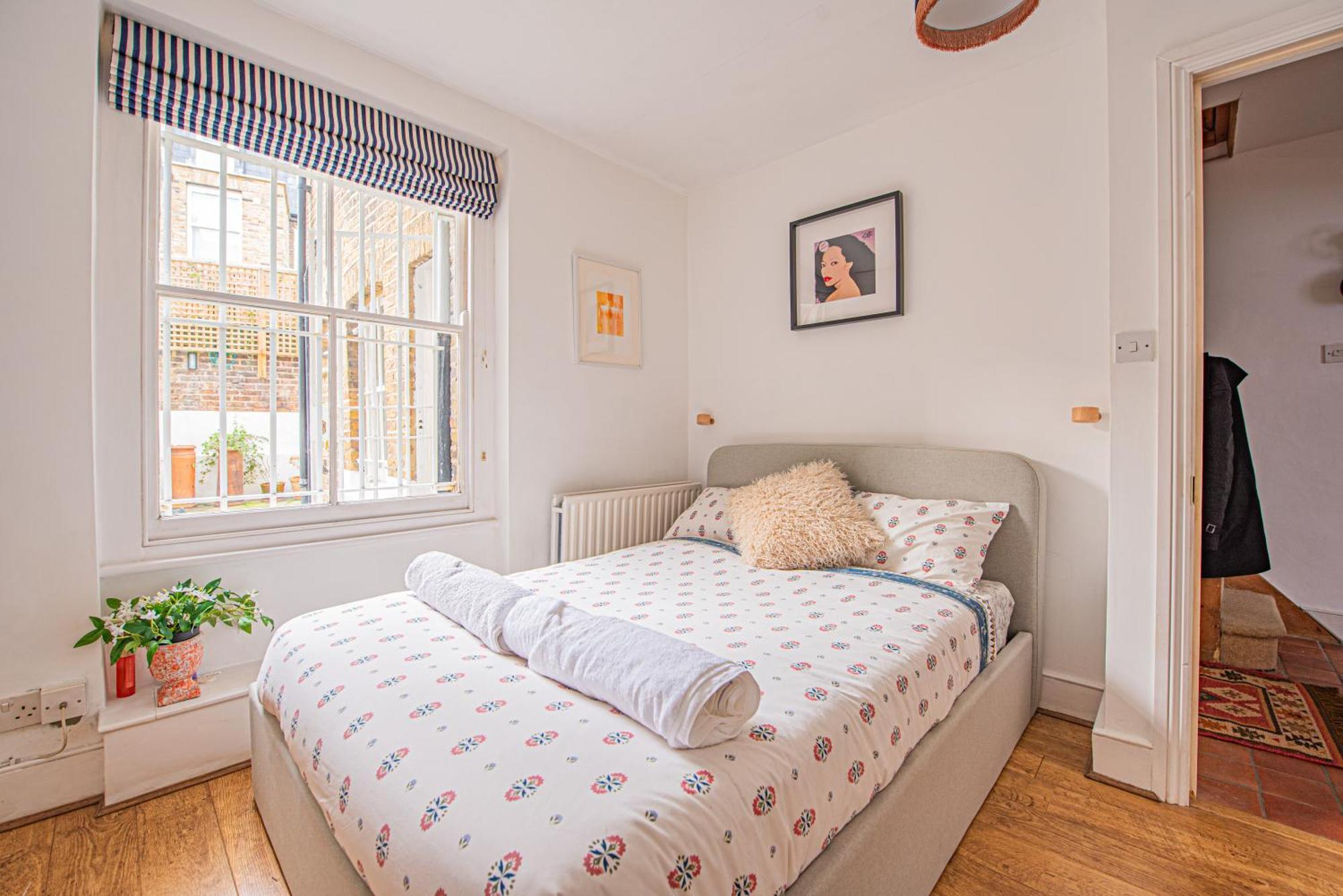 Stylish Flat Near Hammersmith & Holland Park * London