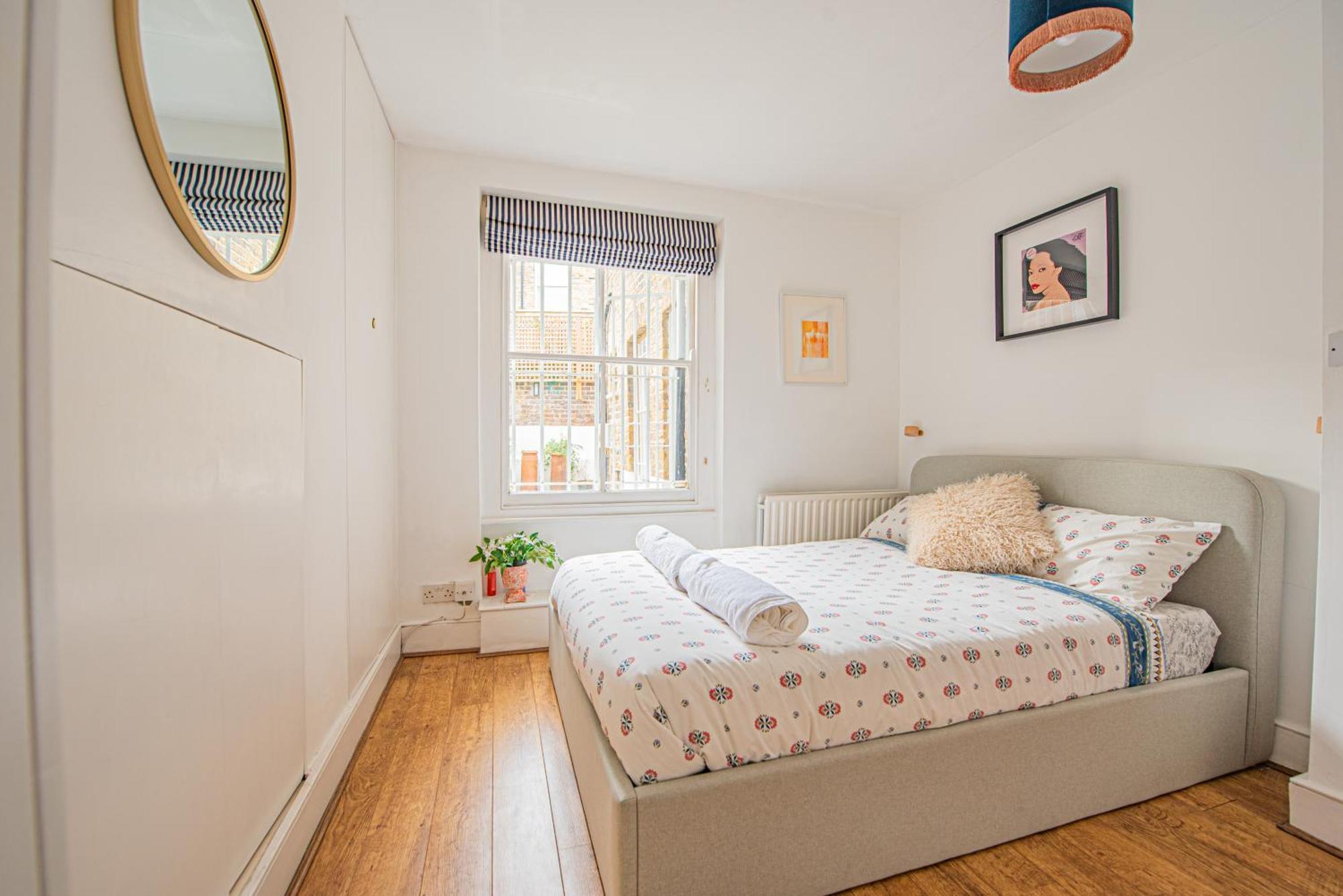 Stylish Flat Near Hammersmith & Holland Park London