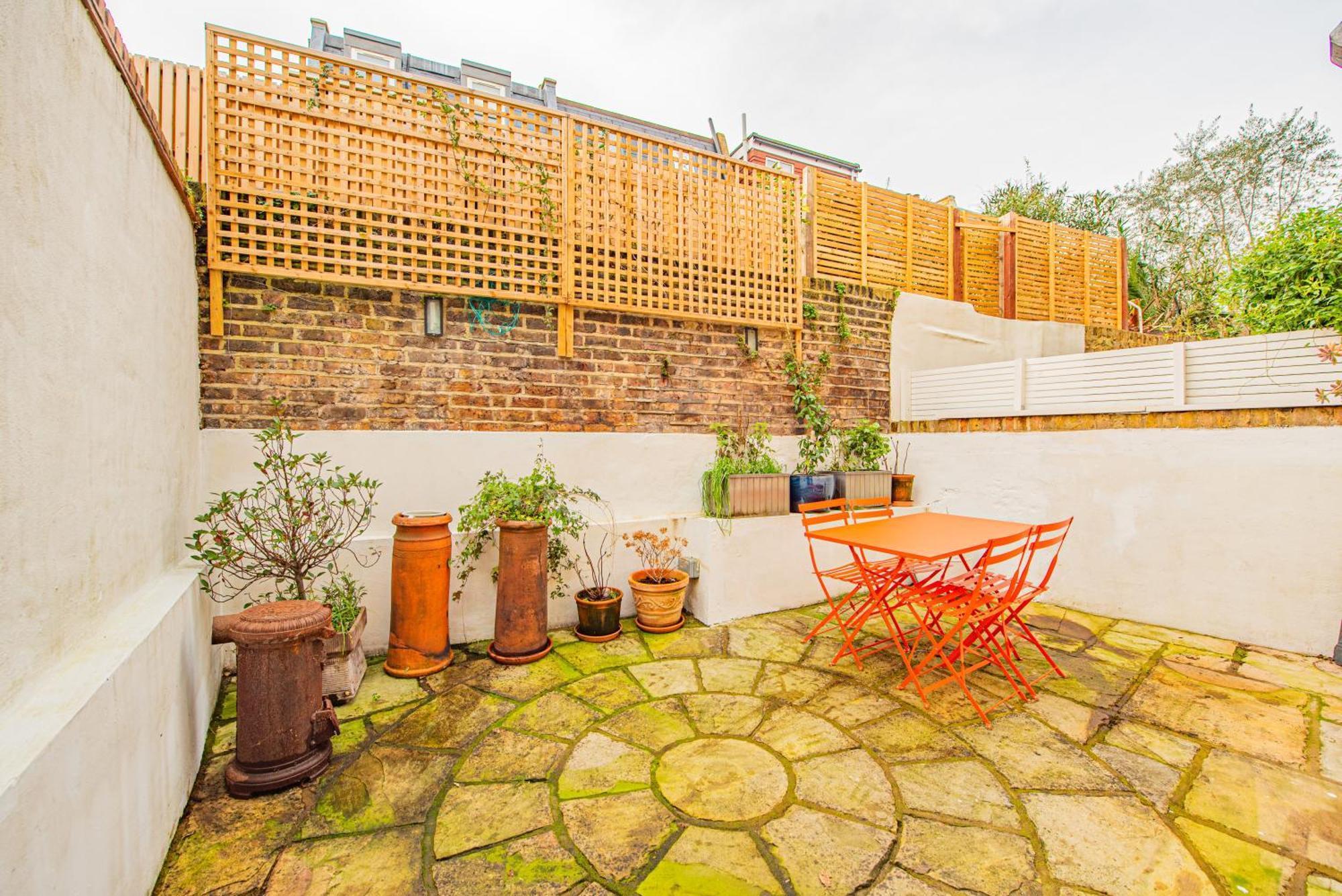 Apartment Stylish Flat Near Hammersmith & Holland Park London