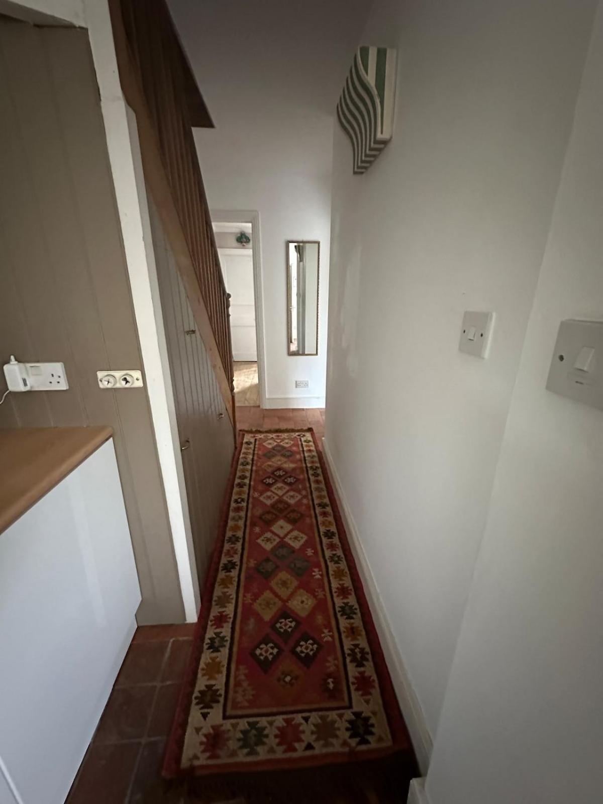 Apartment Stylish Flat Near Hammersmith & Holland Park London